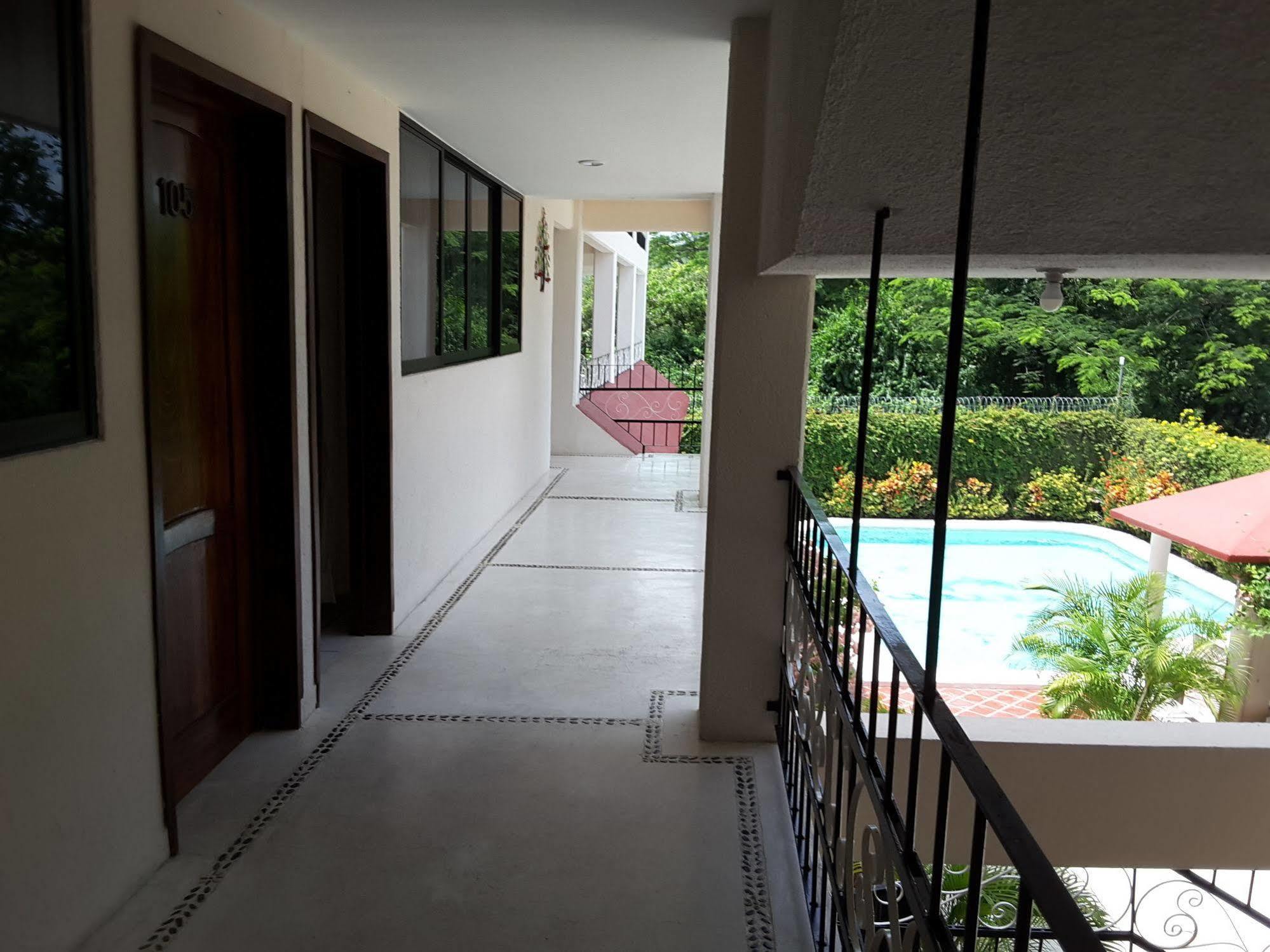 圣克鲁斯华特库 Balcon Gueela酒店 外观 照片